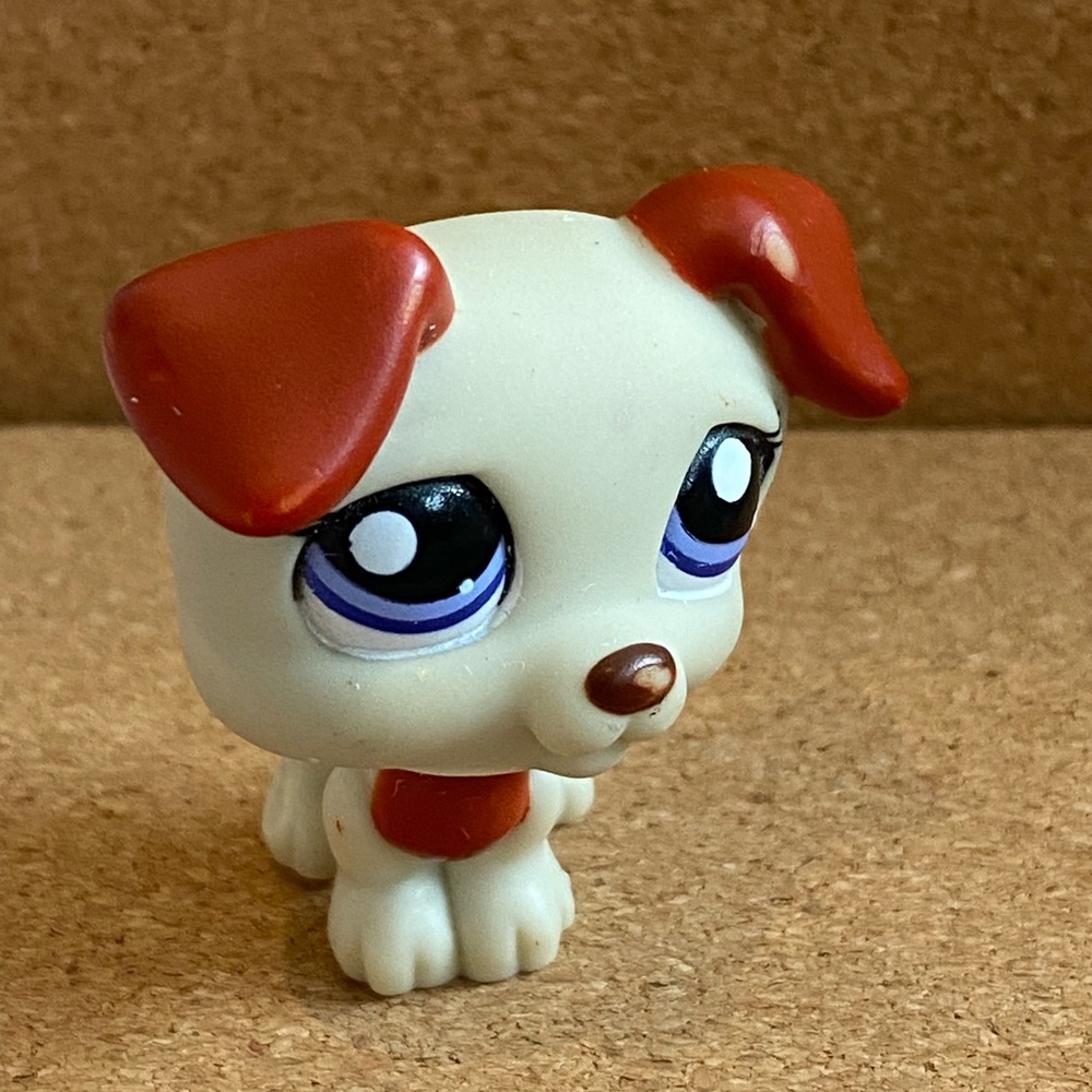 Hasbro Littlest Pet Shop LPS Authentic Jack Russell Puppy Dog #1743 purple eyes